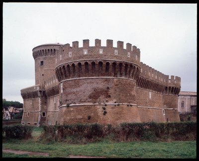 Arte medievale: vista del castello di Papa Giulio II realizzato dall
