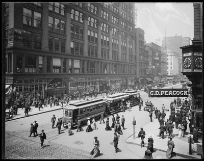 Vista del Fair Store su State Street, Chicago, Illinois, USA, c.1905 (foto in b/n) da Barnes and Crosby