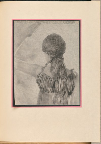 [Danzatrice come ninfa, vista da dietro]. da Baron Adolf De Meyer