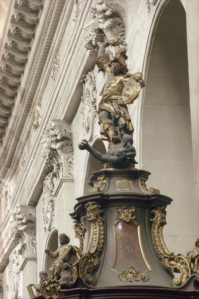 Pulpito, anche chiamato Pulpito della Verità, (dettaglio): San Michele e il drago, 1749 da Bavarian school