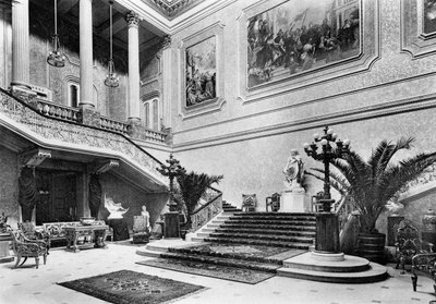La grande sala, Stafford House, 1908 da Bedford Lemere and Company