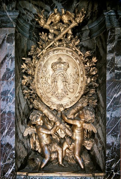 Scultura sul pianerottolo dell