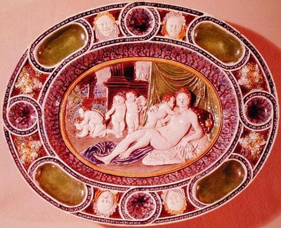 Piatto ovale raffigurante una donna che rappresenta la fertilità (maiolica) da Bernard Palissy