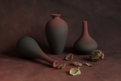 Elegante natura morta in ceramica da Betty Liu