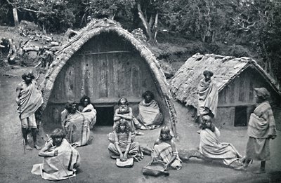 Una casa Toda in un villaggio nativo, India, 1902 da Bourne and Shepherd