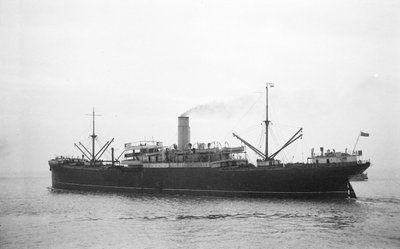 Opawa (1906) in navigazione al largo di Avonmouth da Brigadier L. R. E. Fayle