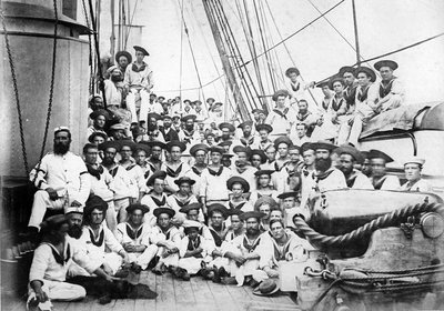 Compagnia a bordo della HMS Eclipse, c.1888 da British Photographer