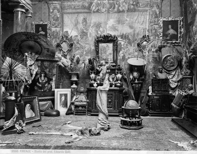 Studio del pittore fiorentino Edoardo Gelli da Brogi Brogi