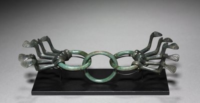 Ornamento di Calderone, c.1200 a.C. da Bronze Age