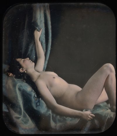 Nudo femminile reclinato posato come Danae, 1850 da Bruno Braquehais