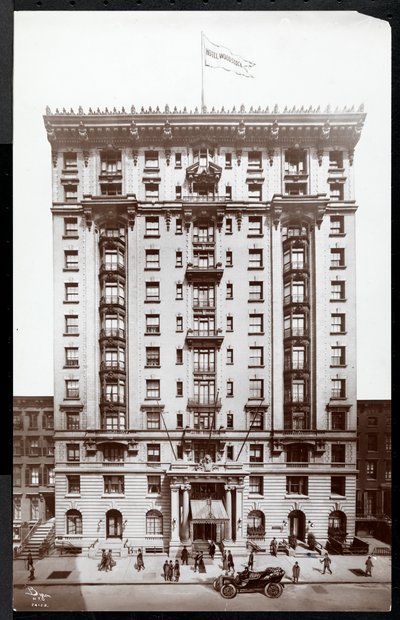 Hotel Woodstock al 127 West 43rd Street, New York, 1907 da Byron Company