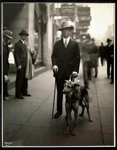 Mr. Himmel della New York Association for the Blind, 111 East 59th Street, New York, 1930 da Byron Company