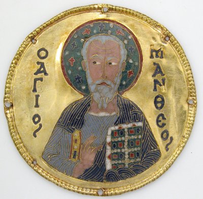Medaglione con San Matteo da una cornice di icona, c.1100 (oro, argento e smalto cloisonné) da Byzantine