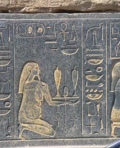 Egitto, Karnak, Cappella Rossa di Hatshepsut, rilievo dorato, offerta di vino da J.B. and Brown J. Rowbotham