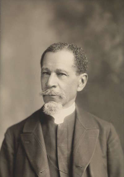 Cabinet card del Rev. G.H.S. Bell, febbraio-marzo 1894 da C. M. Bell Studio