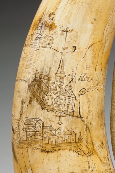 Corno da polvere, inciso con una mappa del fiume San Lorenzo nell