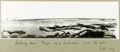 Guardando oltre Gaza e Umbrella Hill, settembre 1917 da Capt. Arthur Rhodes