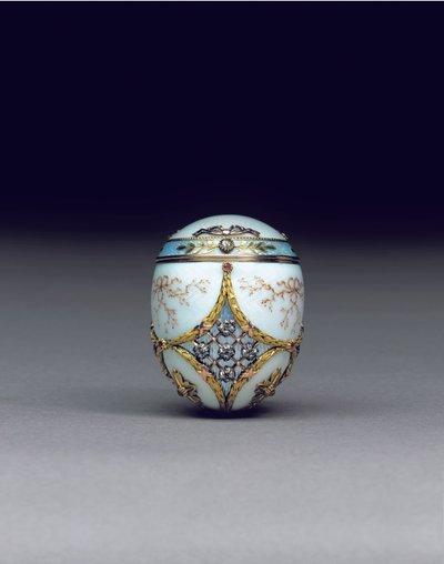 Rara bonbonnière a uovo bicolore con gioielli, 1896-1908 da Carl Fabergé