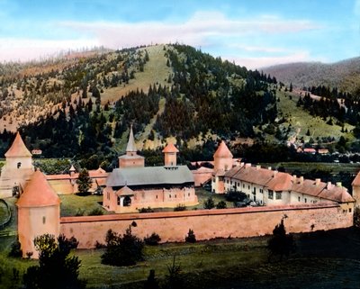 Romania, Bucovina, Monastero di Sucevita situato nella valle del ruscello Sucevita, circa 1920, Archivio Carl Simon da Carl Simon