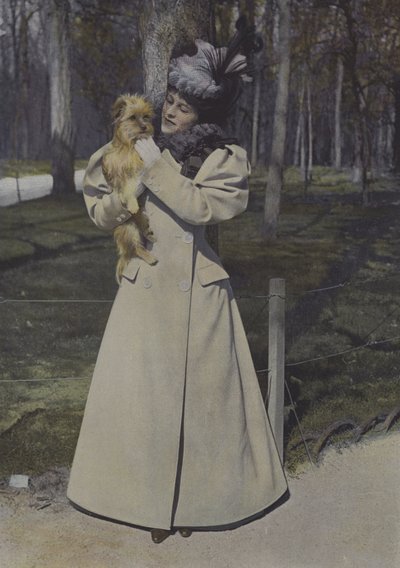 Donna in un parco di Parigi da Carle de Mazibourg