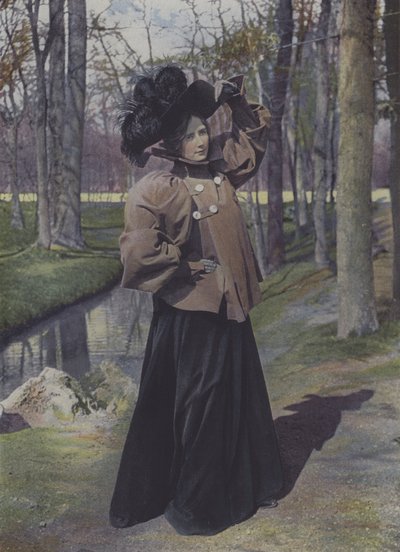 Donna in un parco di Parigi da Carle de Mazibourg