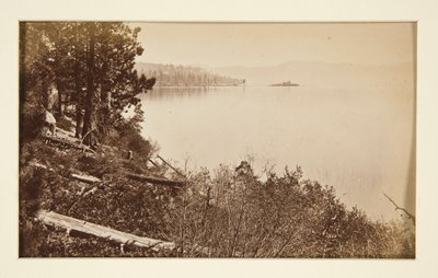 Quattro scene ferroviarie e quattro vedute del Lago Tahoe: Lago Tahoe da Artist Rocks da Carleton E. Watkins