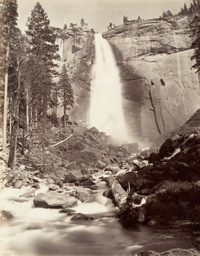 Nevada Fall, 700 piedi, Yosemite, ca. 1872 da Carleton E. Watkins.