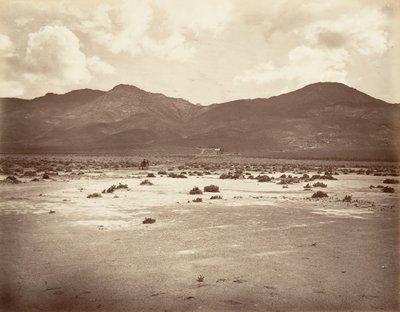 Veduta della strada verso il tunnel di Sutro, 1875, stampato ca. 1876 da Carleton Emmons Watkins