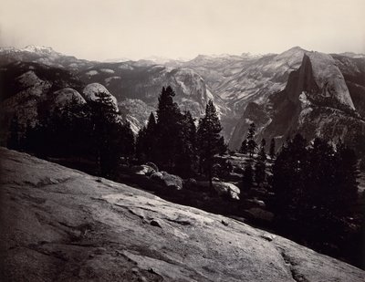 Vista dalla Sentinel Dome, Yosemite da Carleton Emmons Watkins