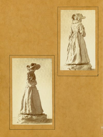 Schizzo di argilla di Caroline Risque, fotografie delle sue sculture, pagina uno da Caroline Risque