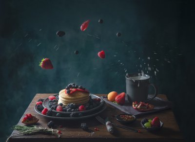 Pancake alle bacche cadute da Catherine Wang
