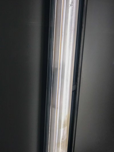 Composizione - Luce, 2019 (foto) da Cécile Jamet