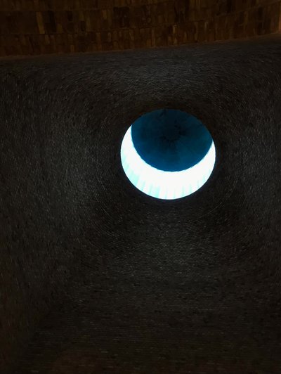 Composizione - Luce, 2021 (foto) da Cécile Jamet