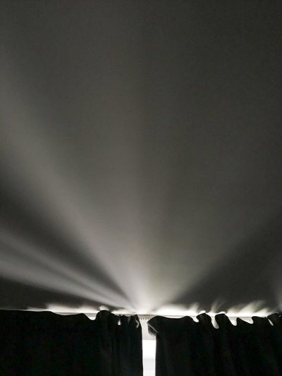 Composizione - Luci, 2020 (foto) da Cécile Jamet