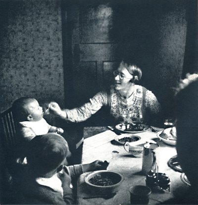 Una bella cena calda, 1941 da Cecil Beaton
