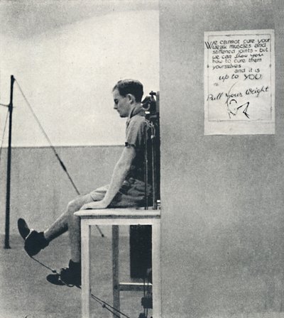 Ospedale per convalescenti - Tirando il suo peso, 1941 da Cecil Beaton