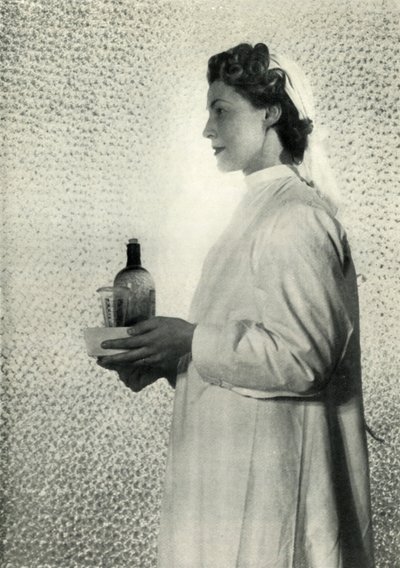 Infermiere, c1943 da Cecil Beaton