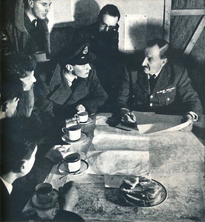 Ritorno: Interrogatorio, 1941 da Cecil Beaton
