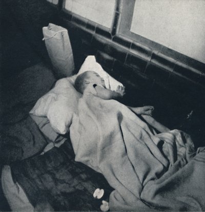 Bambino che dorme, 1941 da Cecil Beaton