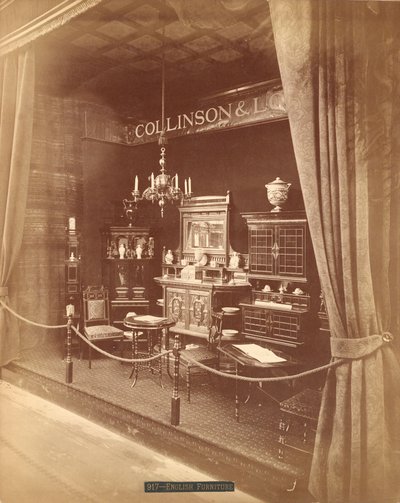 Esposizione di mobili di Collinson & Lock da Centennial Photographic Co.