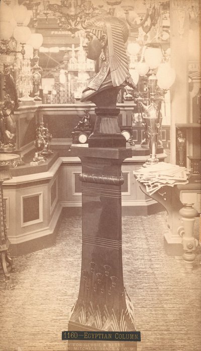 Colonna egiziana, Mitchell, Vance & Co., Edificio principale, Esposizione centennale di Filadelfia da Centennial Photographic Co.