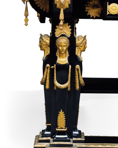 Tavolo di Napoleone III, progettato da Jean Brandely, intarsio di E. Varlot, Parigi, c.1850-75 da Charles Guillaume Diehl