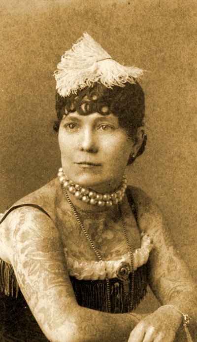 Ritratto di Nora Hildebrandt c.1895 da Charles Eisenmann