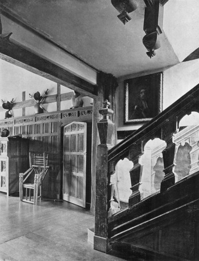 Ai piedi della scala da Charles Latham