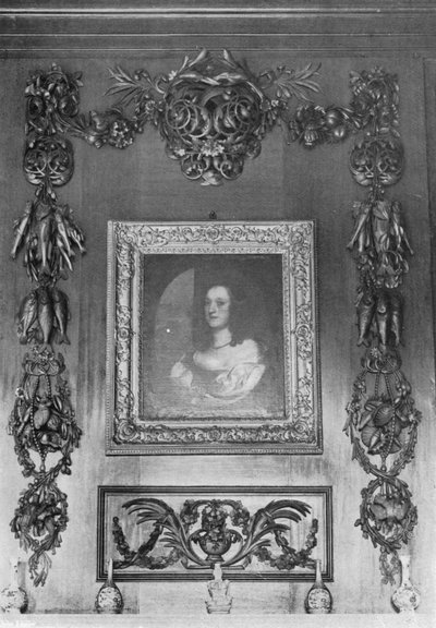 Intagli sopra il Camino della Sala da Charles Latham