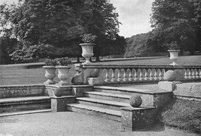 Guardando verso il parco da Charles Latham