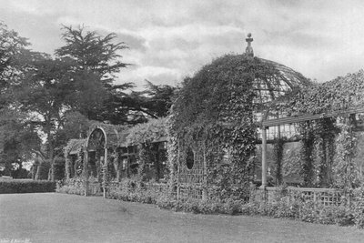Fuori dalla Pergola Nord da Charles Latham