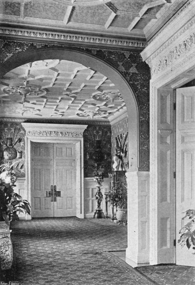 Il corridoio della sala da ballo da Charles Latham