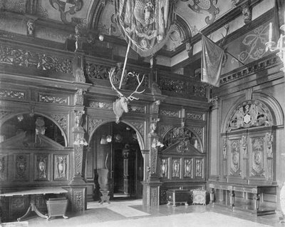 Lo schermo della sala da Charles Latham