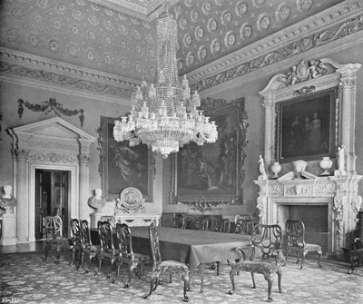 Il salone da Charles Latham